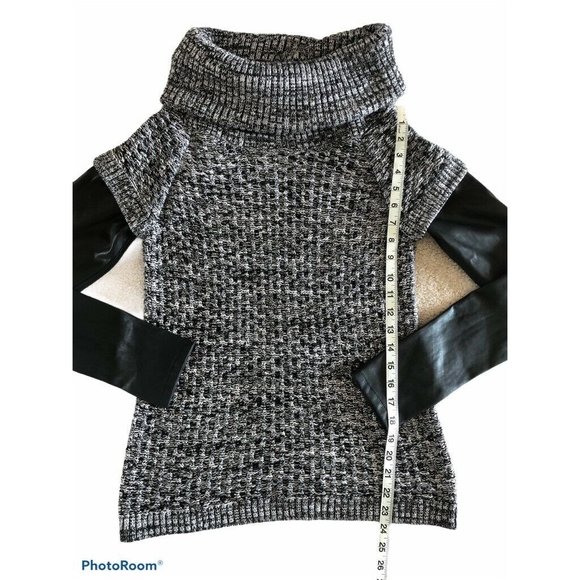 BLANKNYC Womens Pullover Sweater Black Marled Vegan Leather Sleeve Cowl Neck S - Picture 10 of 10